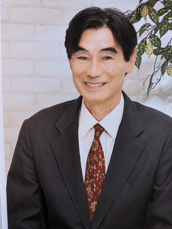 小長谷俊行